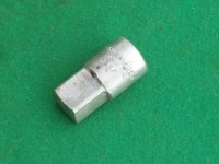 VINTAGE SNAP ON 3/8 TO 1/2 INCH DRIVE ADAPTER SOCKET A2